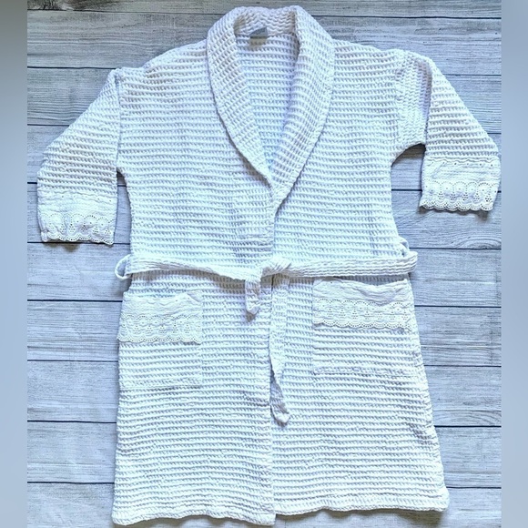 Women’s 100% Cotton White Waffle Knit Robe with Eyelet Accent Trim - Picture 4 of 15